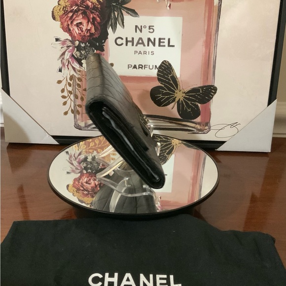 Chanel Aged 2.55 Reissue Long Flap Wallet Matelasse Aged Calfskin. EUC 🌟 - Picture 8 of 16